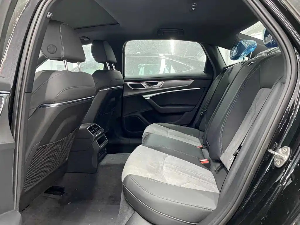 AUDI A6L 2024