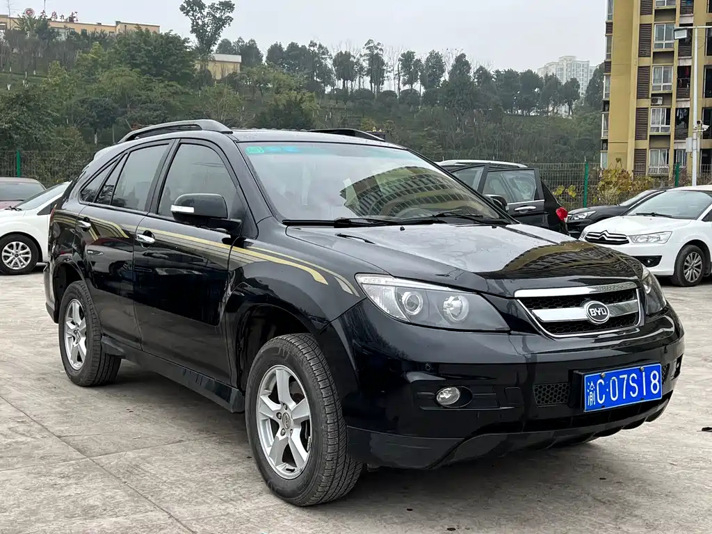 BYD S6 2015