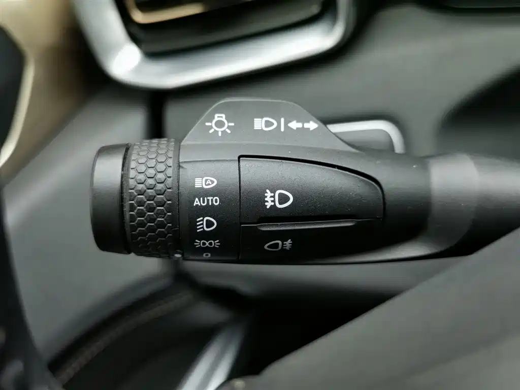 LYNK&CO 01 2018