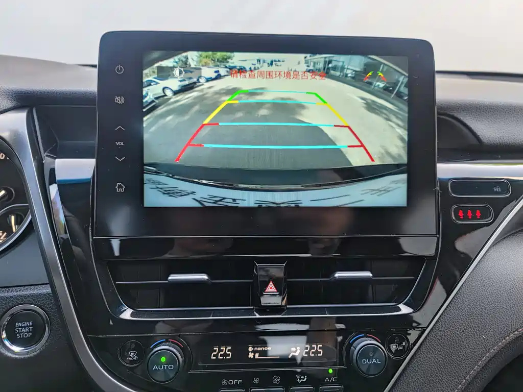 TOYOTA CAMRY 2022
