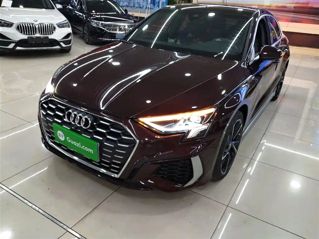 AUDI A3 2021