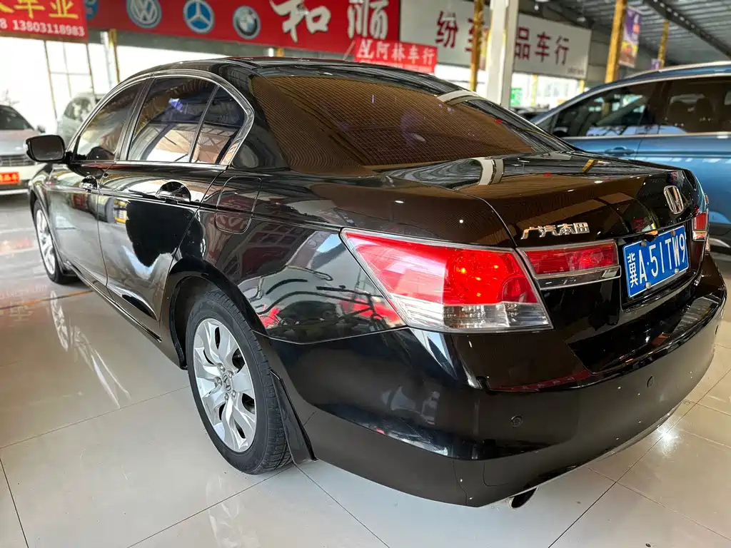 HONDA ACCORD 2011