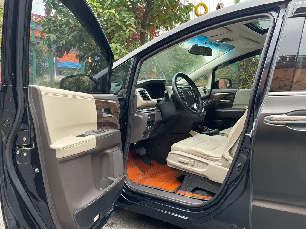 HONDA ODYSSEY 2016