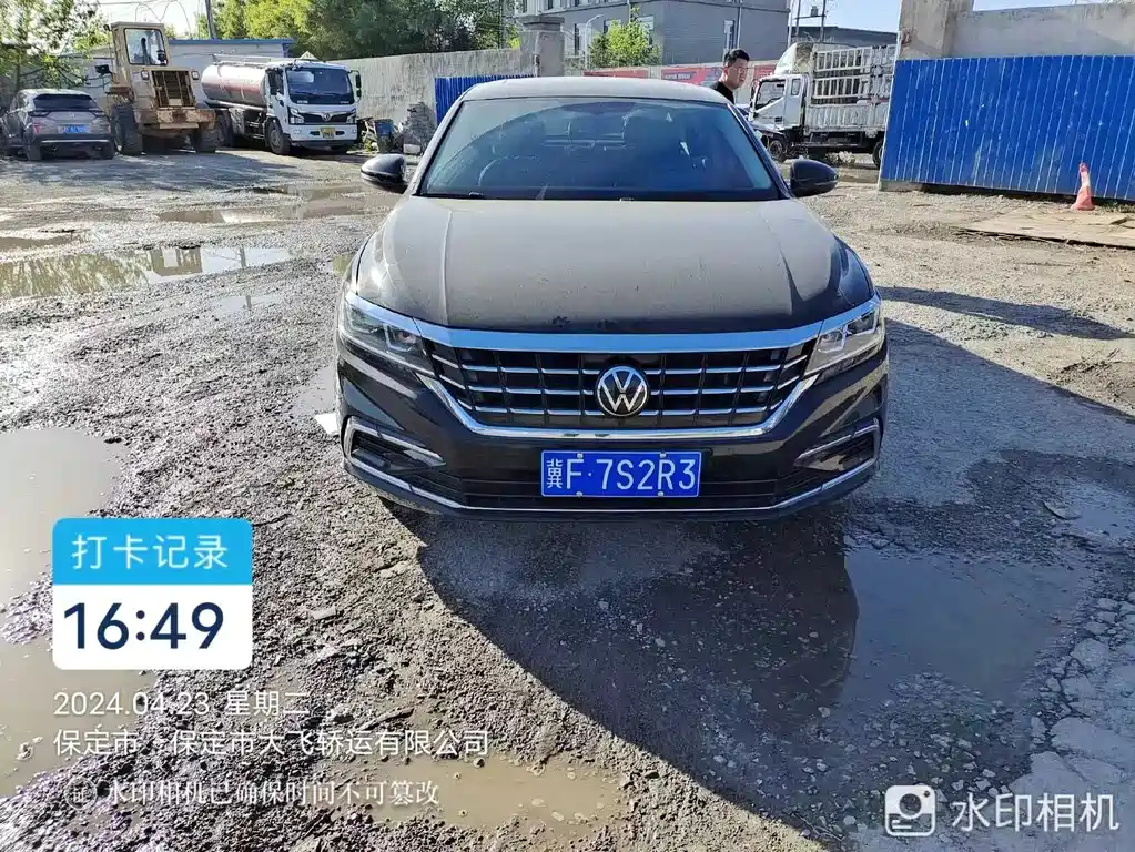 VOLKSWAGEN PASSAT 2021