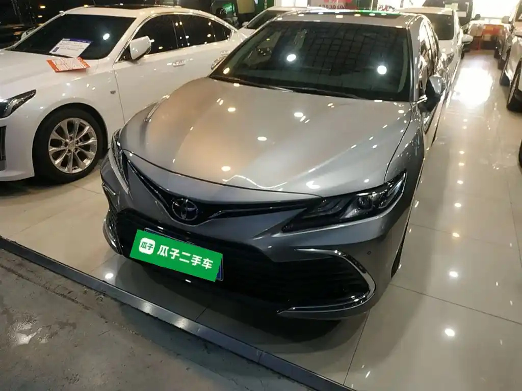 TOYOTA CAMRY 2021