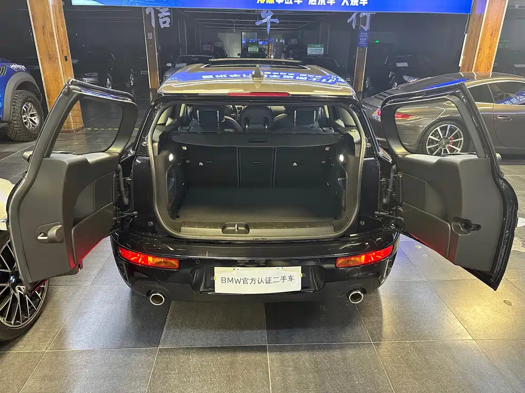 MINI CLUBMAN 2020