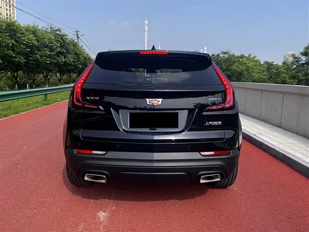 CADILLAC XT4 2022
