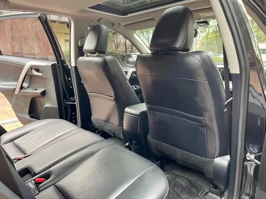 TOYOTA RAV4 RONGFANG 2018