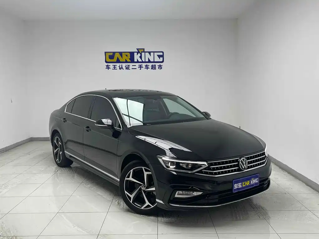 VOLKSWAGEN MAGOTAN 2022