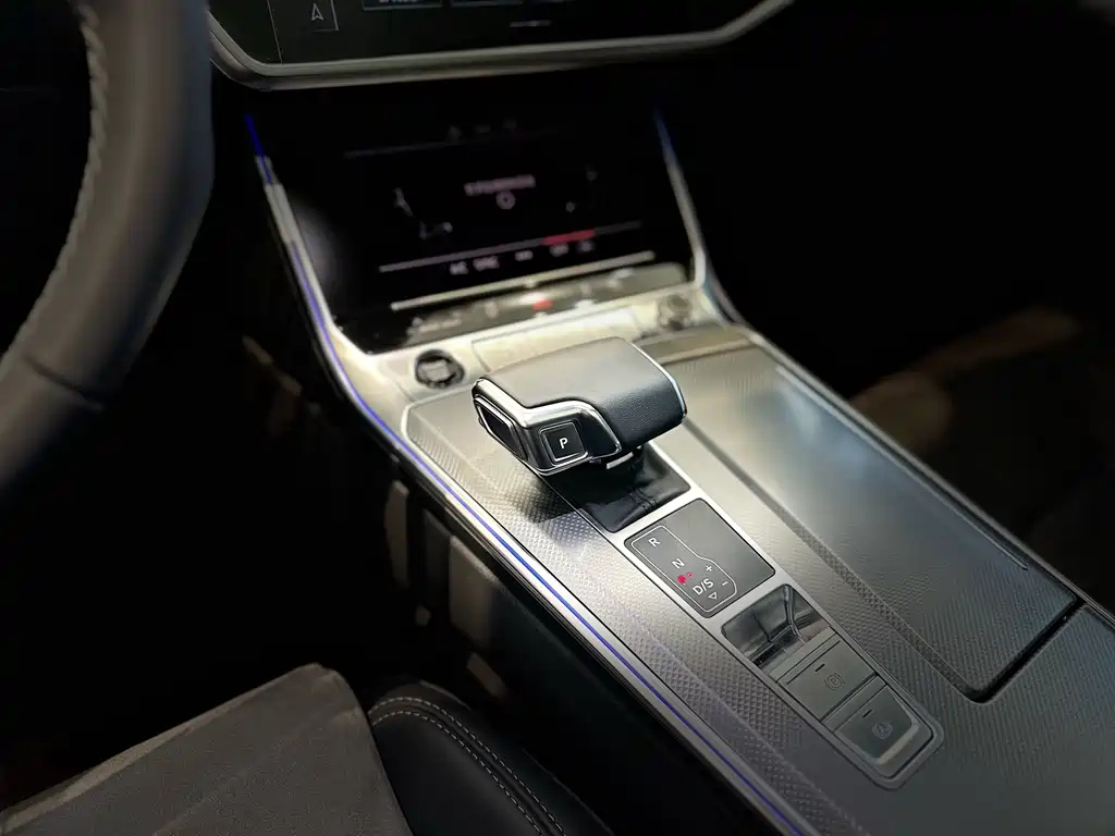 AUDI A6L 2022