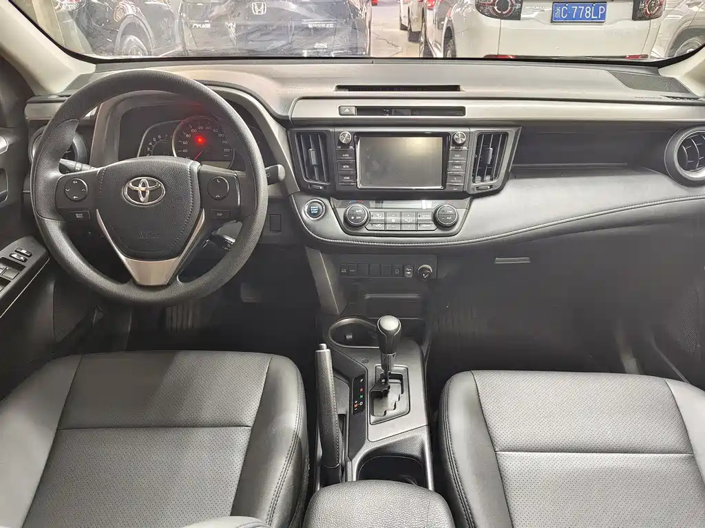 TOYOTA RAV4 RONGFANG 2018