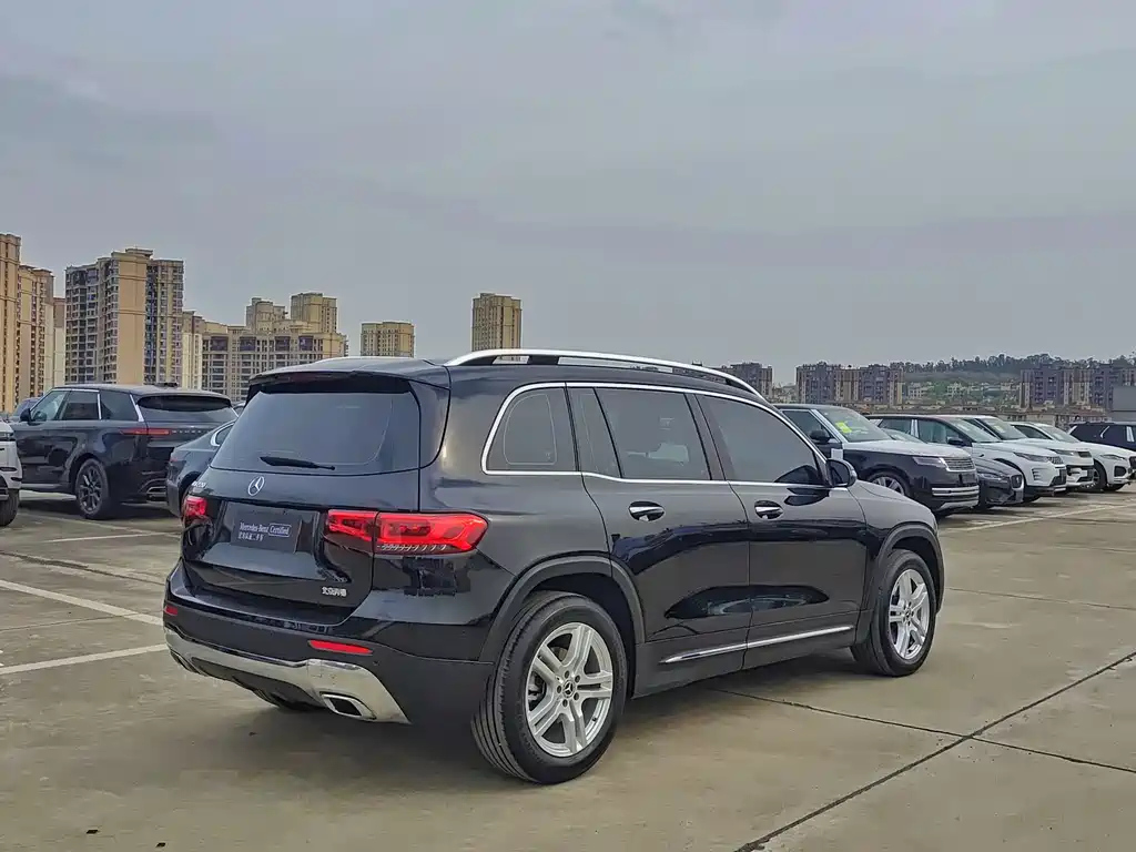 MERCEDES BENZ GLB 2022
