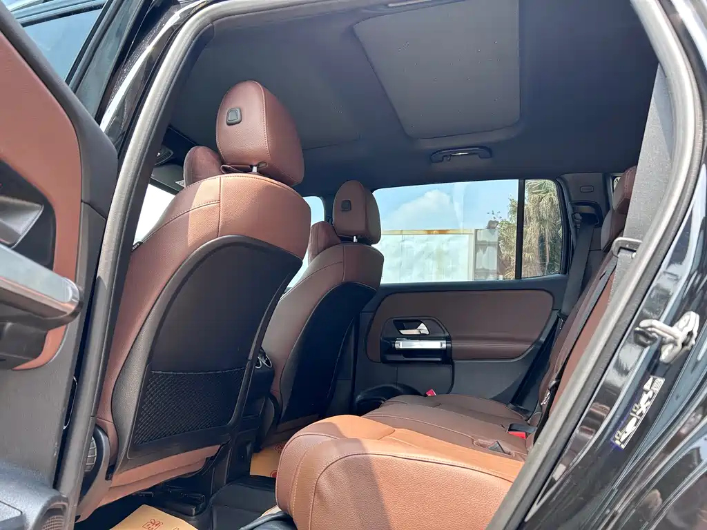 MERCEDES BENZ GLB 2022