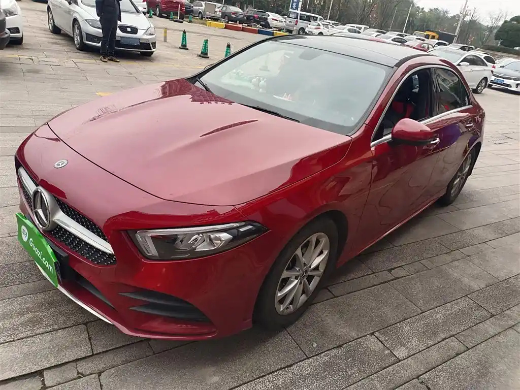 MERCEDES BENZ A-CLASS 2020