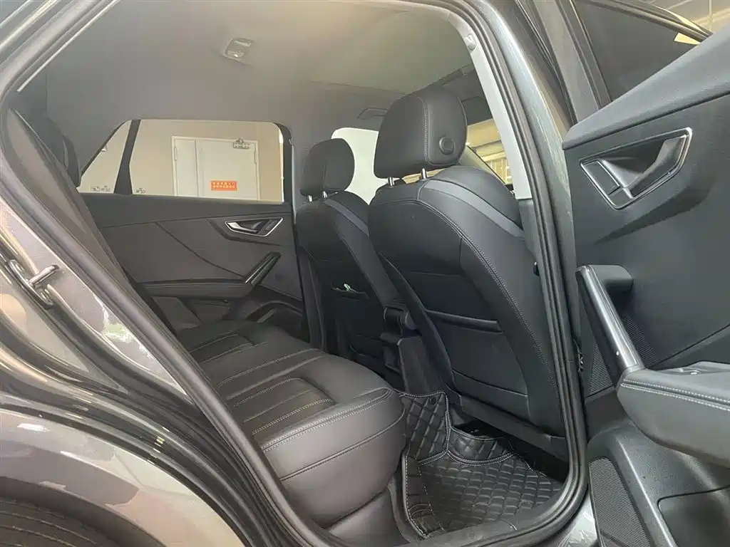 AUDI Q2L 2023