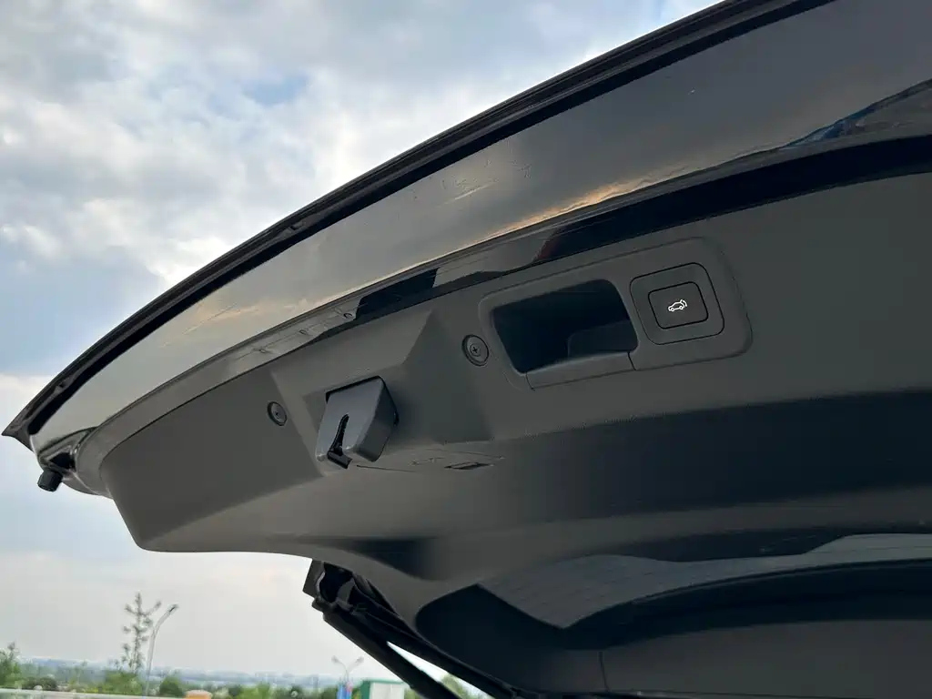 TRUMPCHI GS8 2023