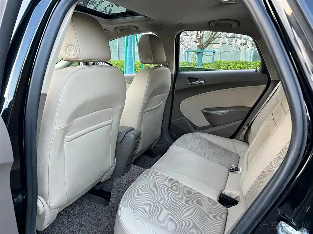 BUICK EXCELLE 2011