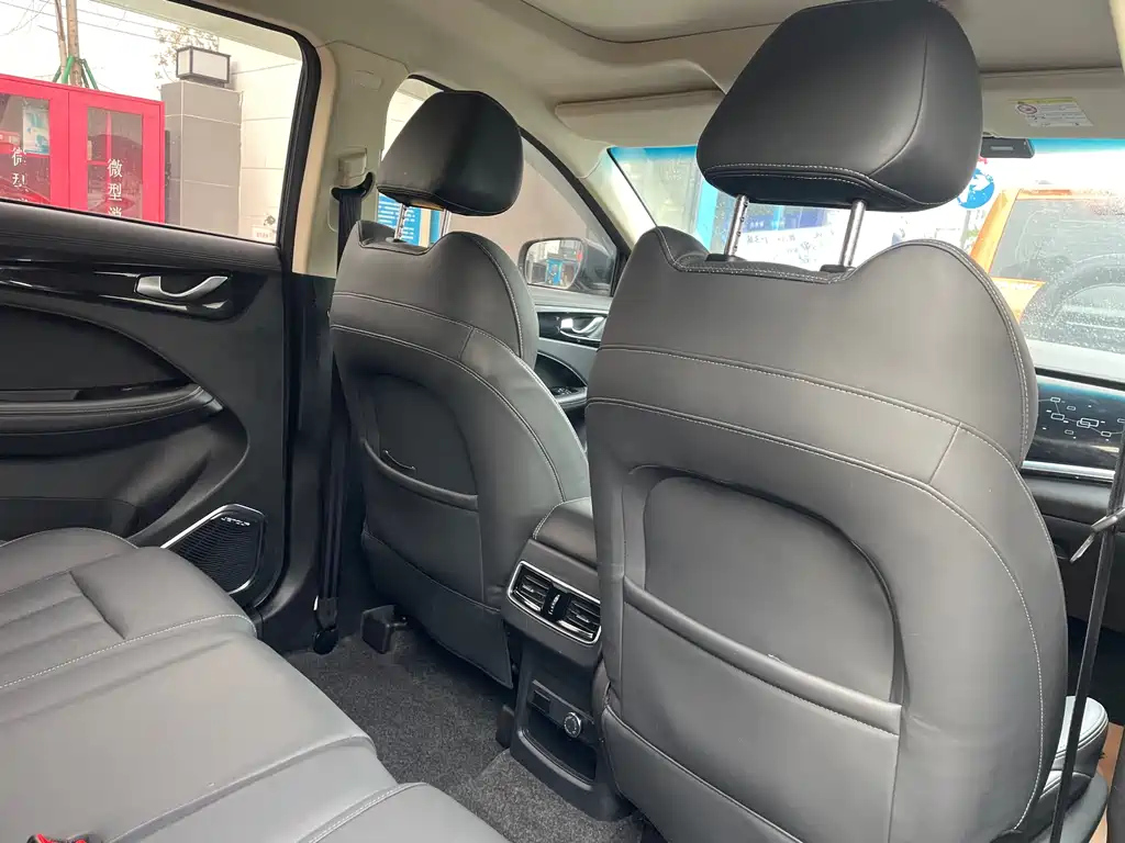 JETOUR X90 2019