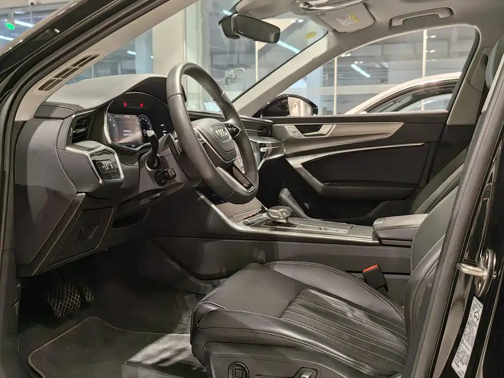 AUDI A6L 2023