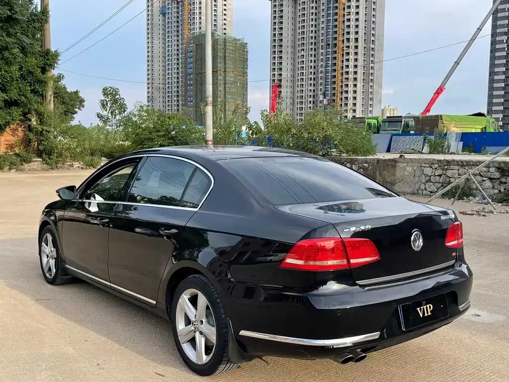VOLKSWAGEN MAGOTAN 2016