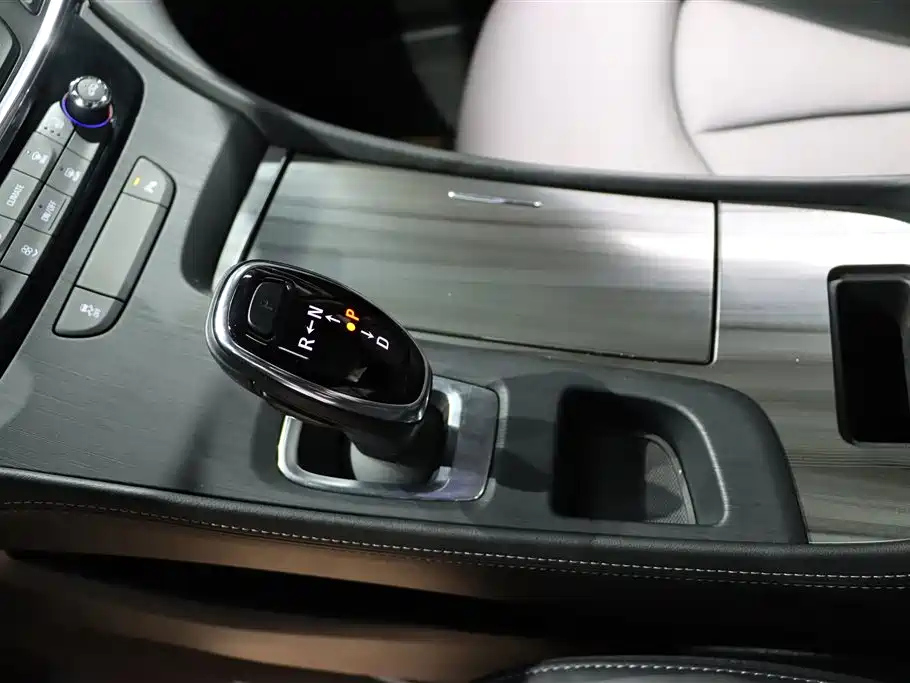 BUICK LACROSSE 2022