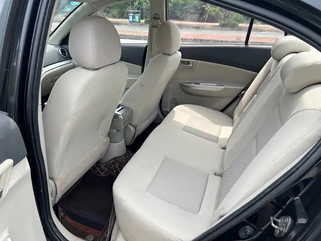 CHANGAN ALSVIN V5 2014