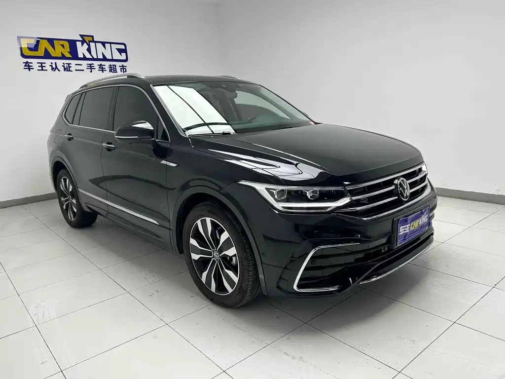 VOLKSWAGEN TIGUAN L 2023