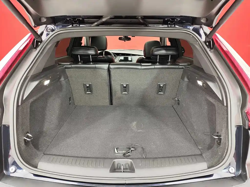CADILLAC XT4 2021