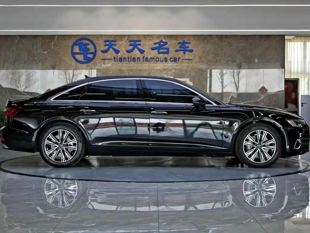 AUDI A6L 2023