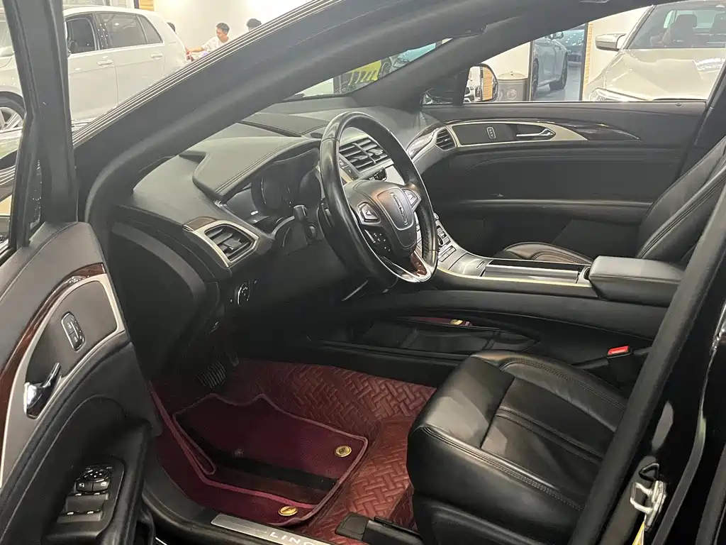 LINCOLN MKZ 2019
