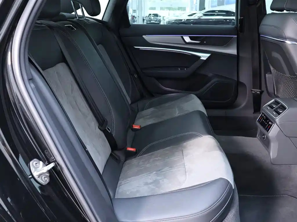 AUDI A6L 2022
