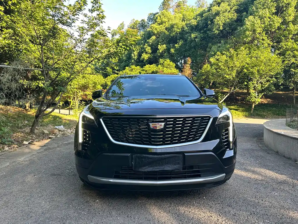 CADILLAC XT4 2023