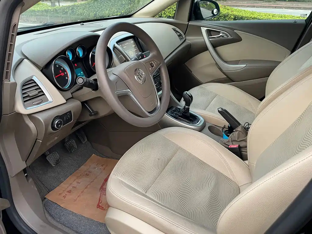 BUICK EXCELLE 2013