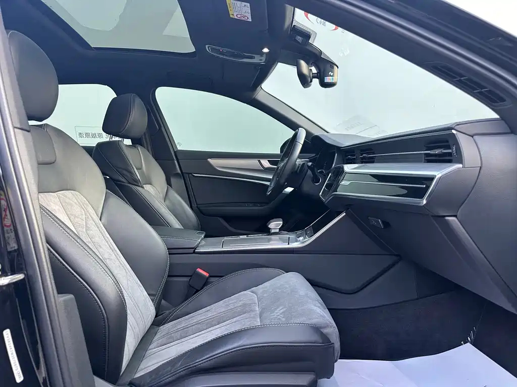AUDI A6L 2022