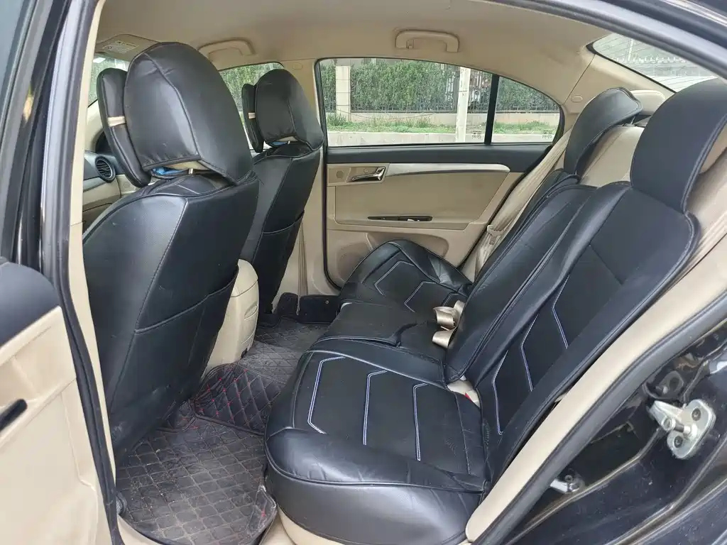 ROEWE 350 2013