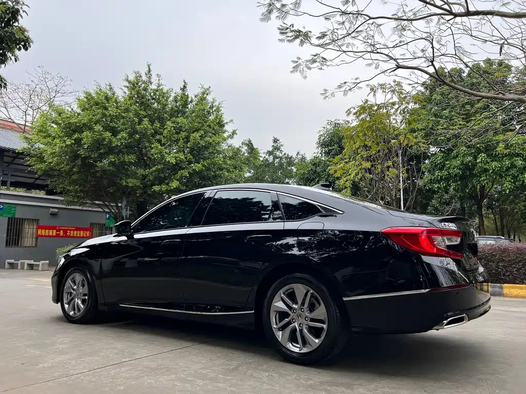 HONDA ACCORD 2021