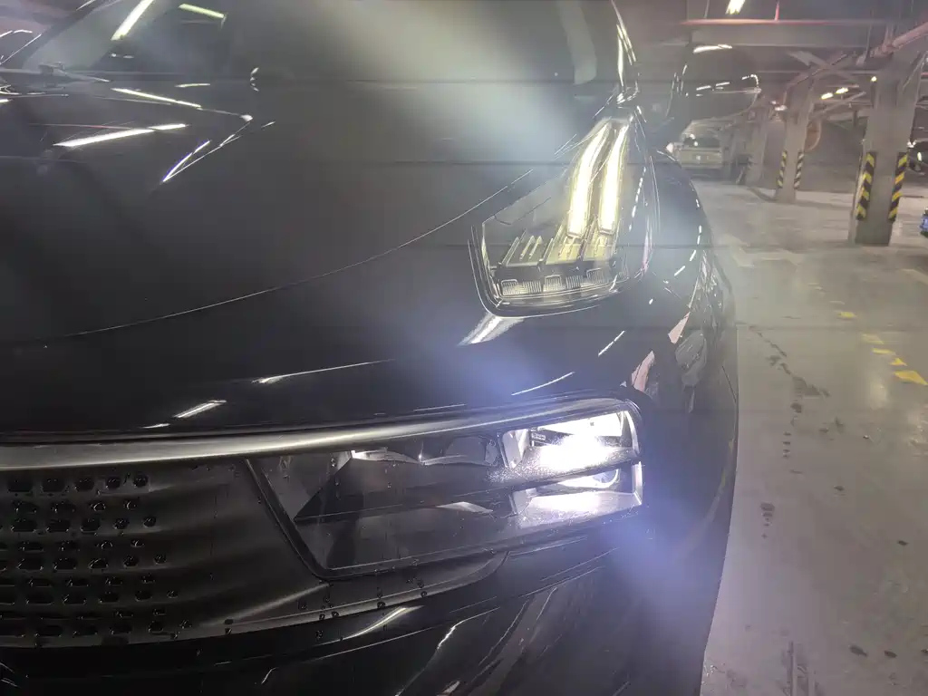 LYNK&CO 01 NEW ENERGY 2019