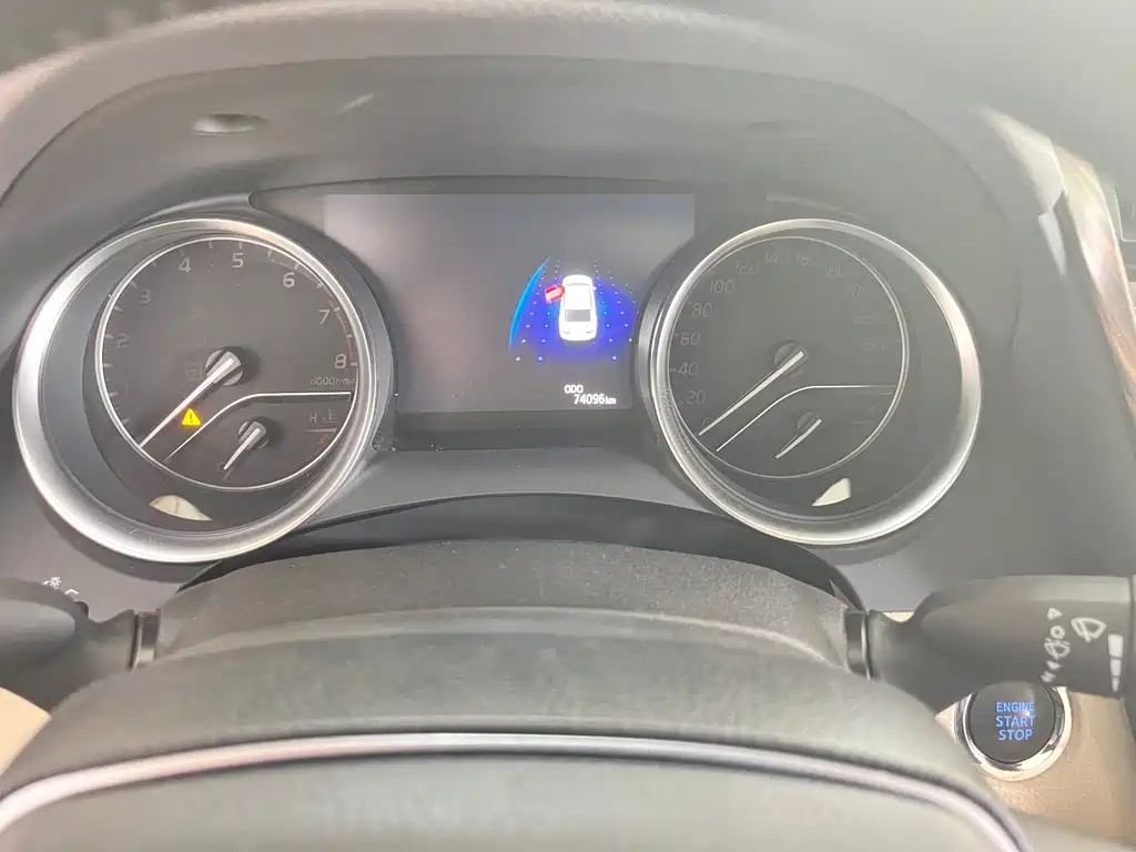 TOYOTA CAMRY 2019