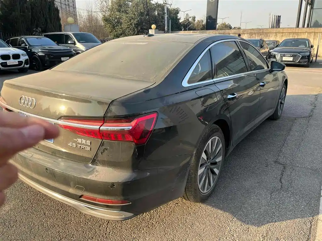 AUDI A6L 2023