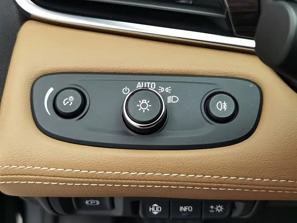 BUICK LACROSSE 2021