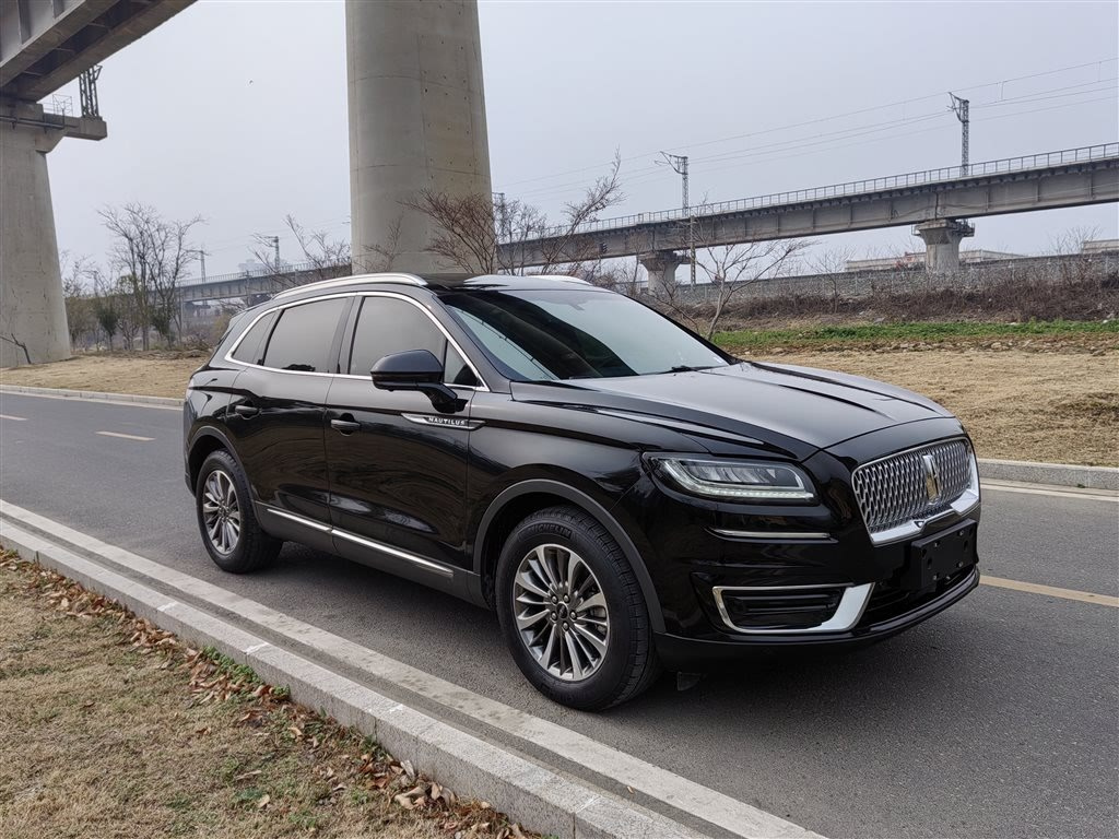 LINCOLN NAVIGATOR IMPORT 2019