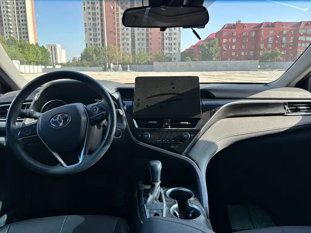 TOYOTA CAMRY 2022