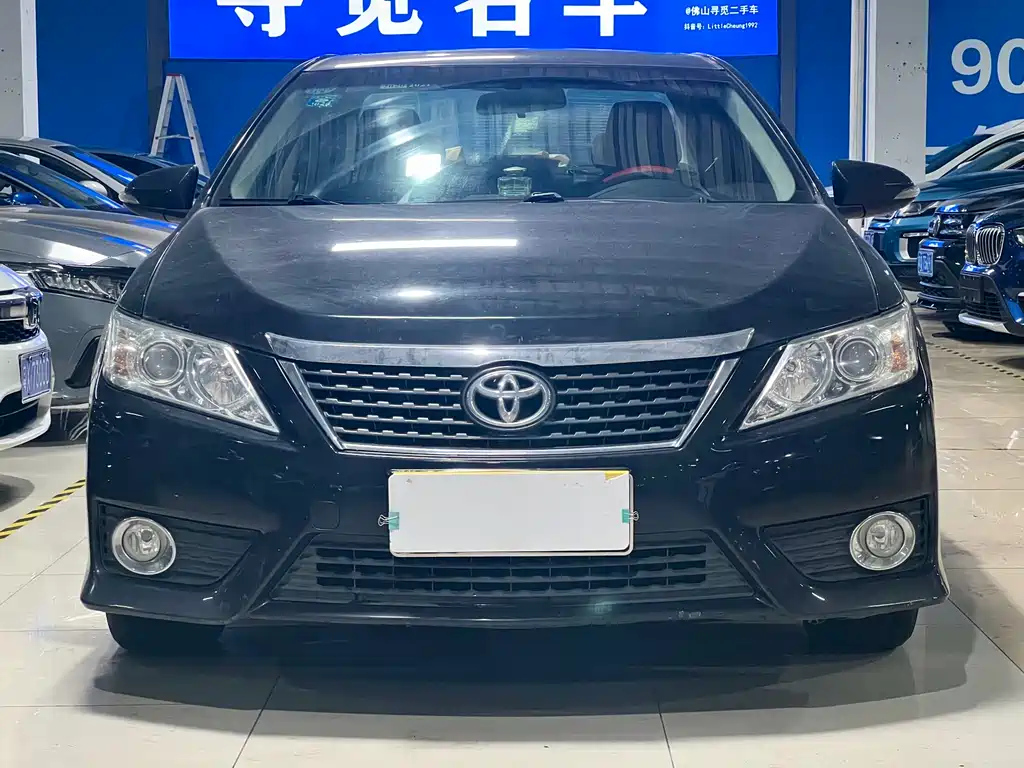 TOYOTA CAMRY 2014