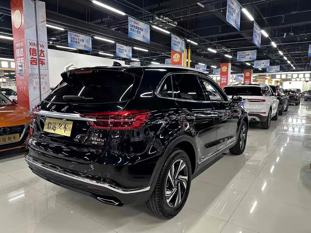 HONGQI HS5 2022