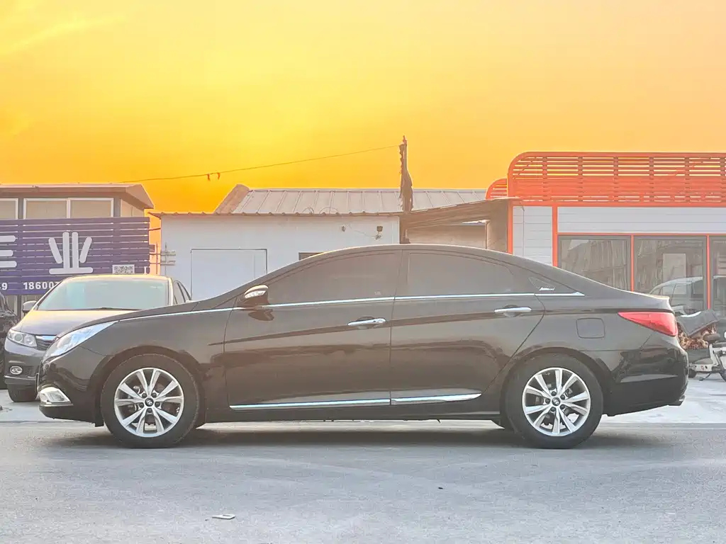 HYUNDAI SONATA 2016