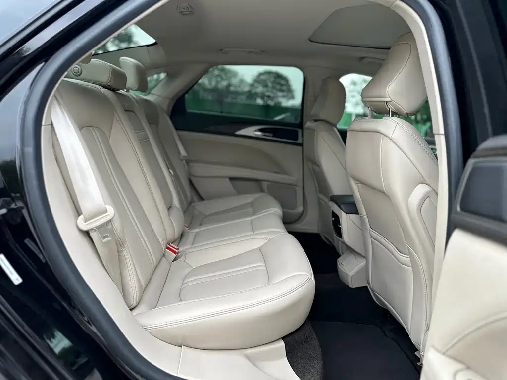 LINCOLN MKZ 2021