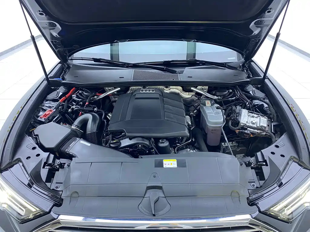 AUDI A6L 2021