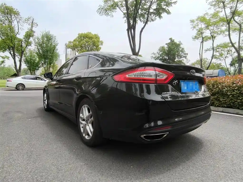 FORD MONDEO 2016