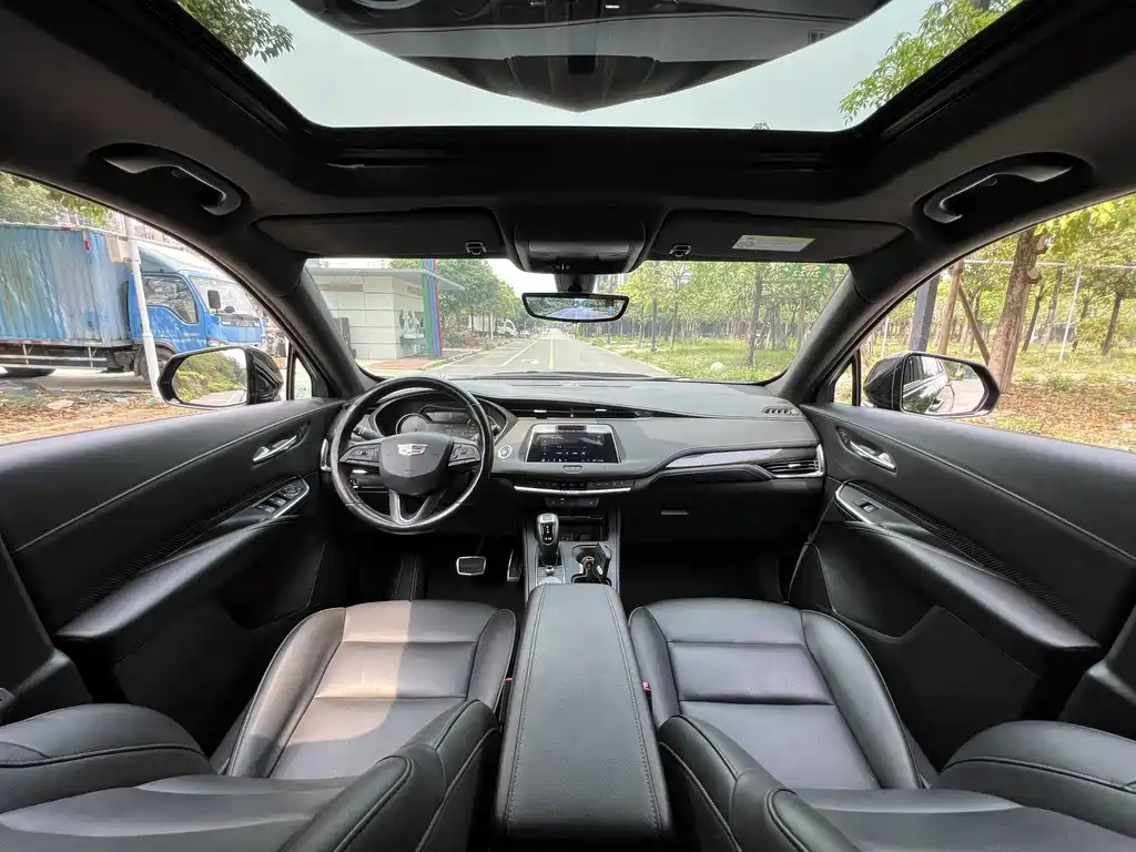 CADILLAC XT4 2020