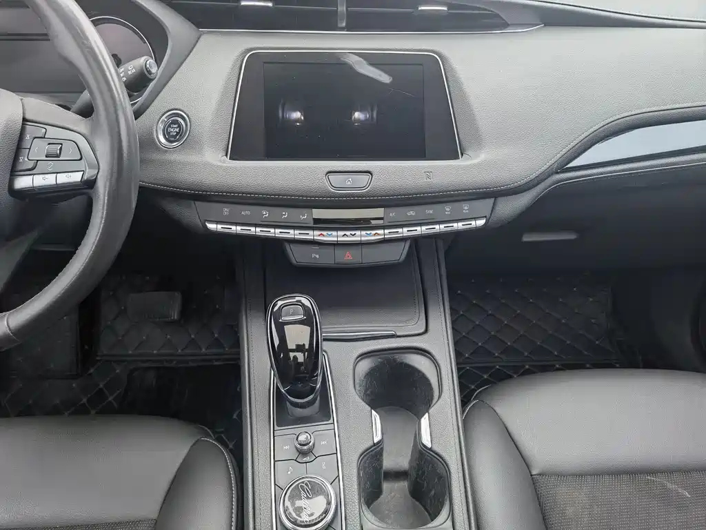 CADILLAC XT4 2020
